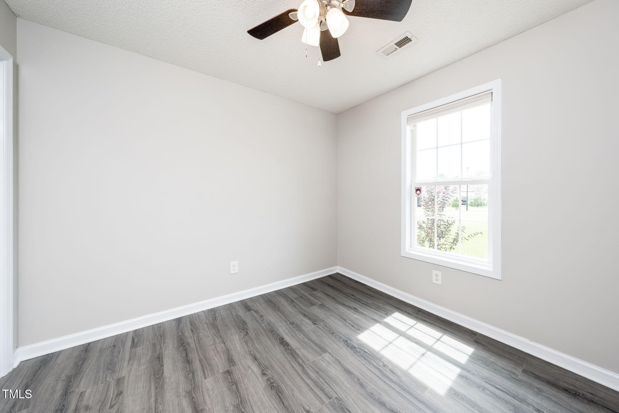 86 Ashcott Drive Angier, NC 27501 - Photo 20 of 33 20-web-or-mls-86 Ashcott Dr-21