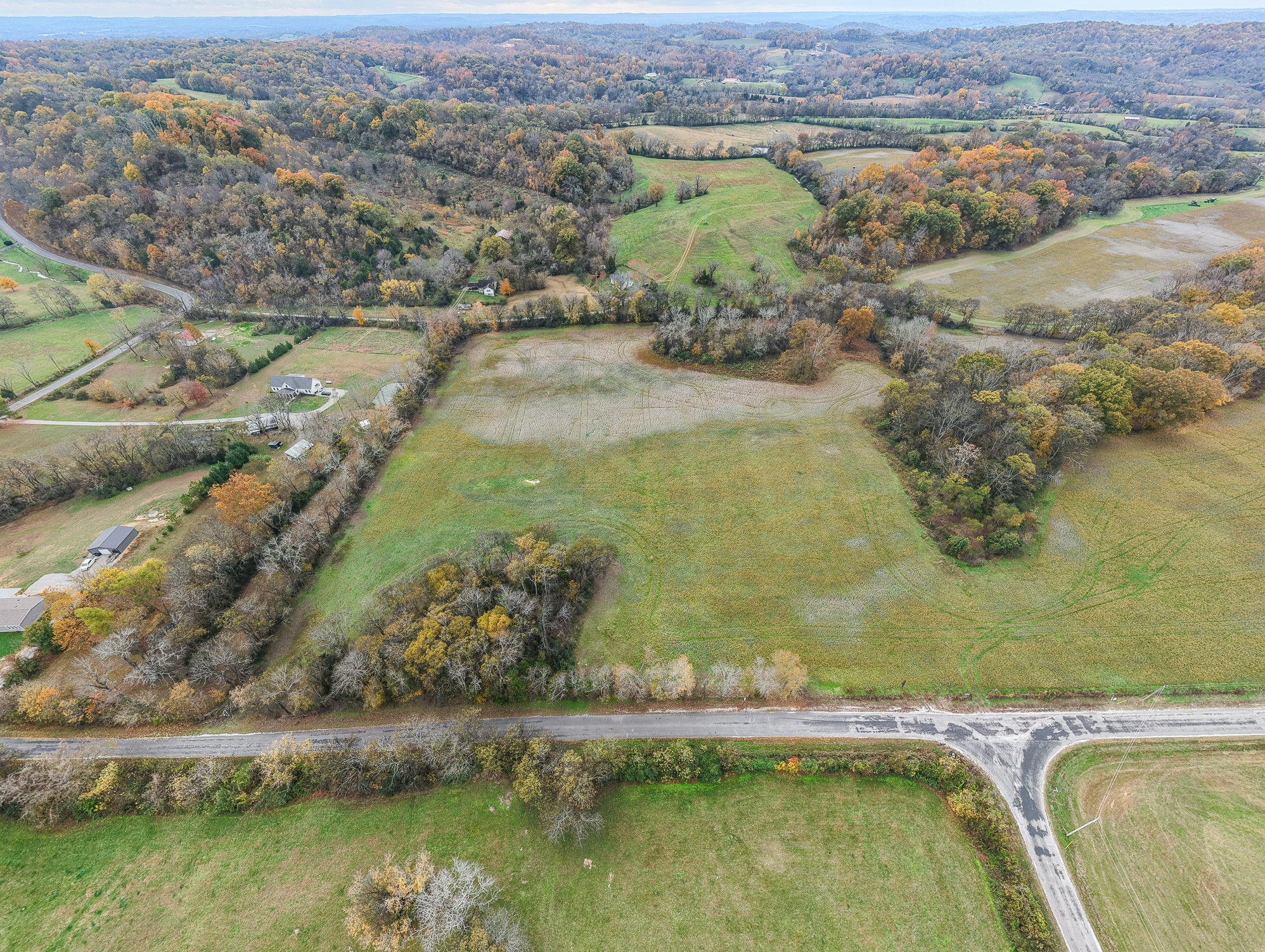 9 Craig Bridge Road Williamsport, TN 38487 - Photo 11 of 11 an aerial view of a residential houses with outdoor space