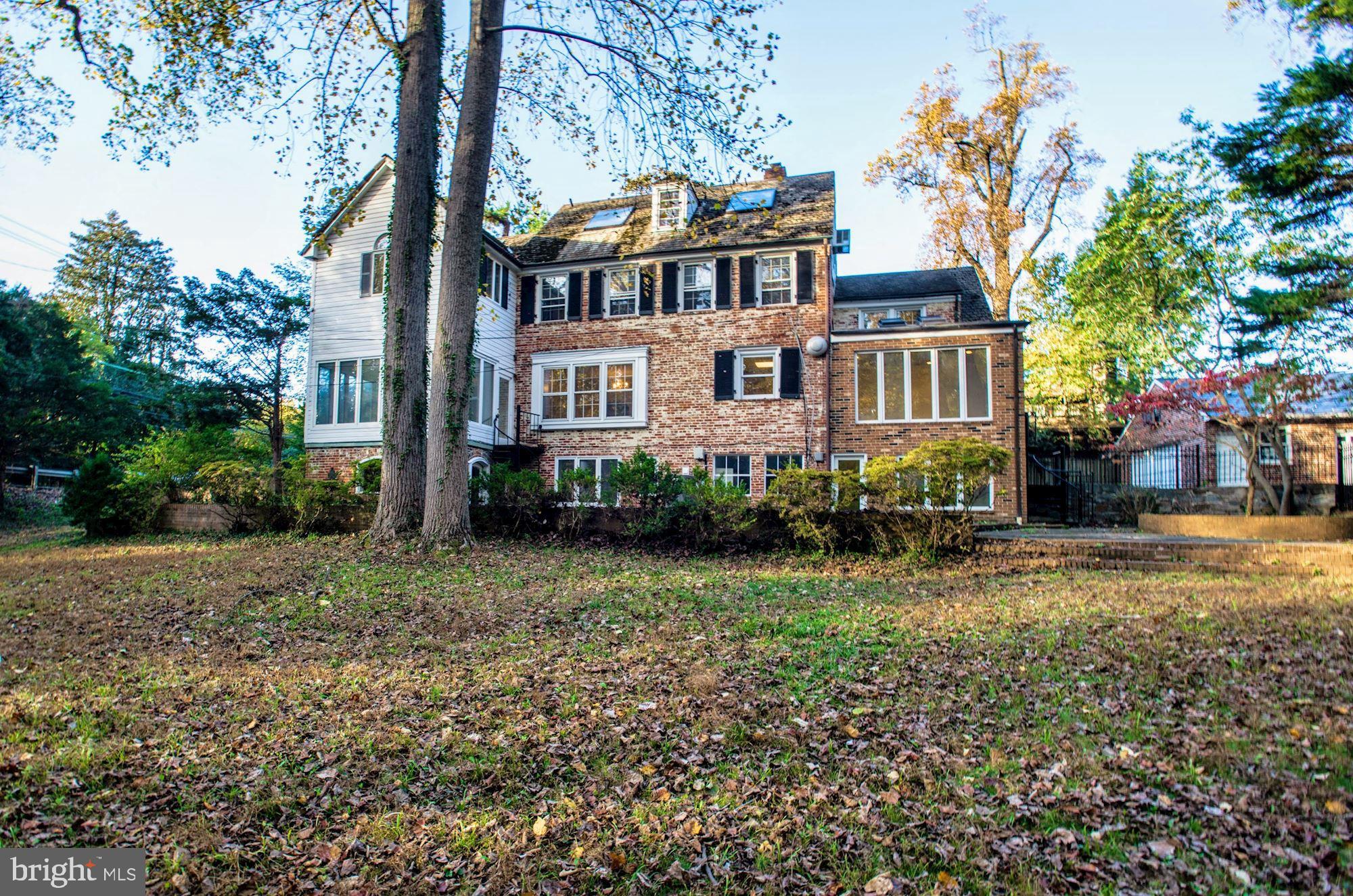 2811 Foxhall Road Northwest Washington, DC 20007 - Photo 18 of 20 Rear Elevation