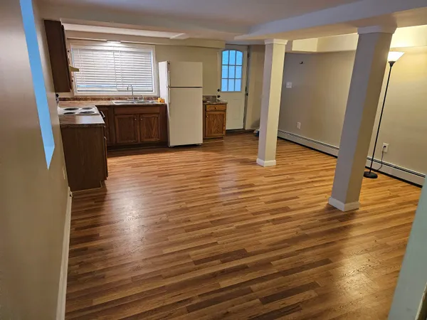 $1,600 | 36 Belknap Street, Unit A, Dover, NH 03820