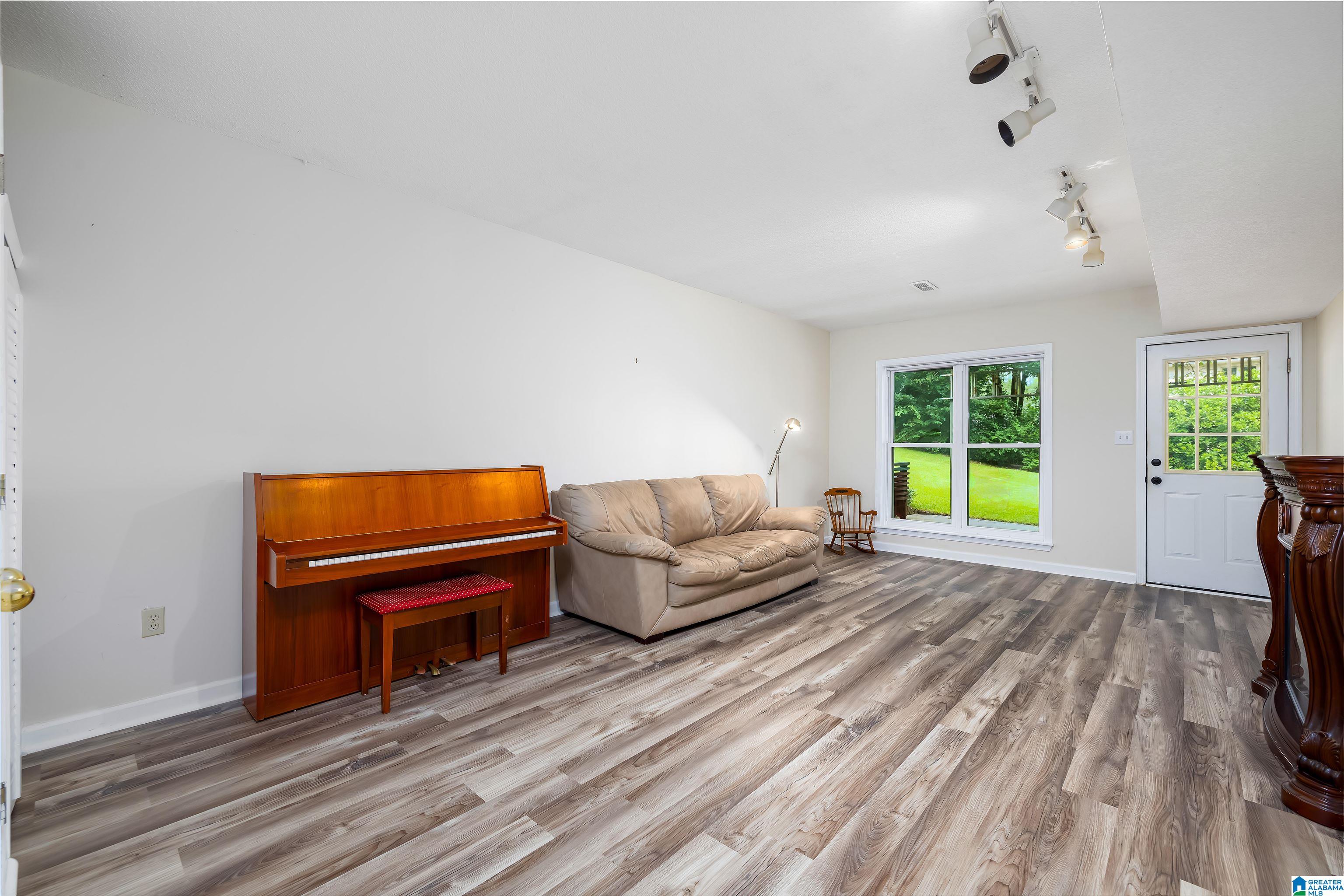 132 Longfeather Lane Alabaster, AL 35007 - Photo 28 of 39
