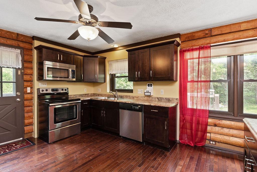 10889 Gosling Road Cincinnati, OH 45252 - Photo 16 of 38