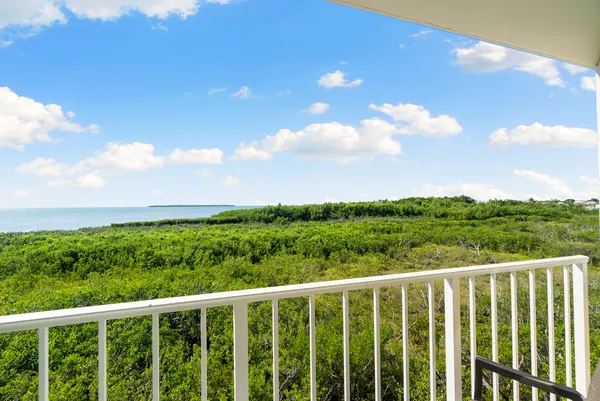 $1,385,000 | 500 Burton Drive, Unit 3308 & 3309, Tavernier, FL 33070