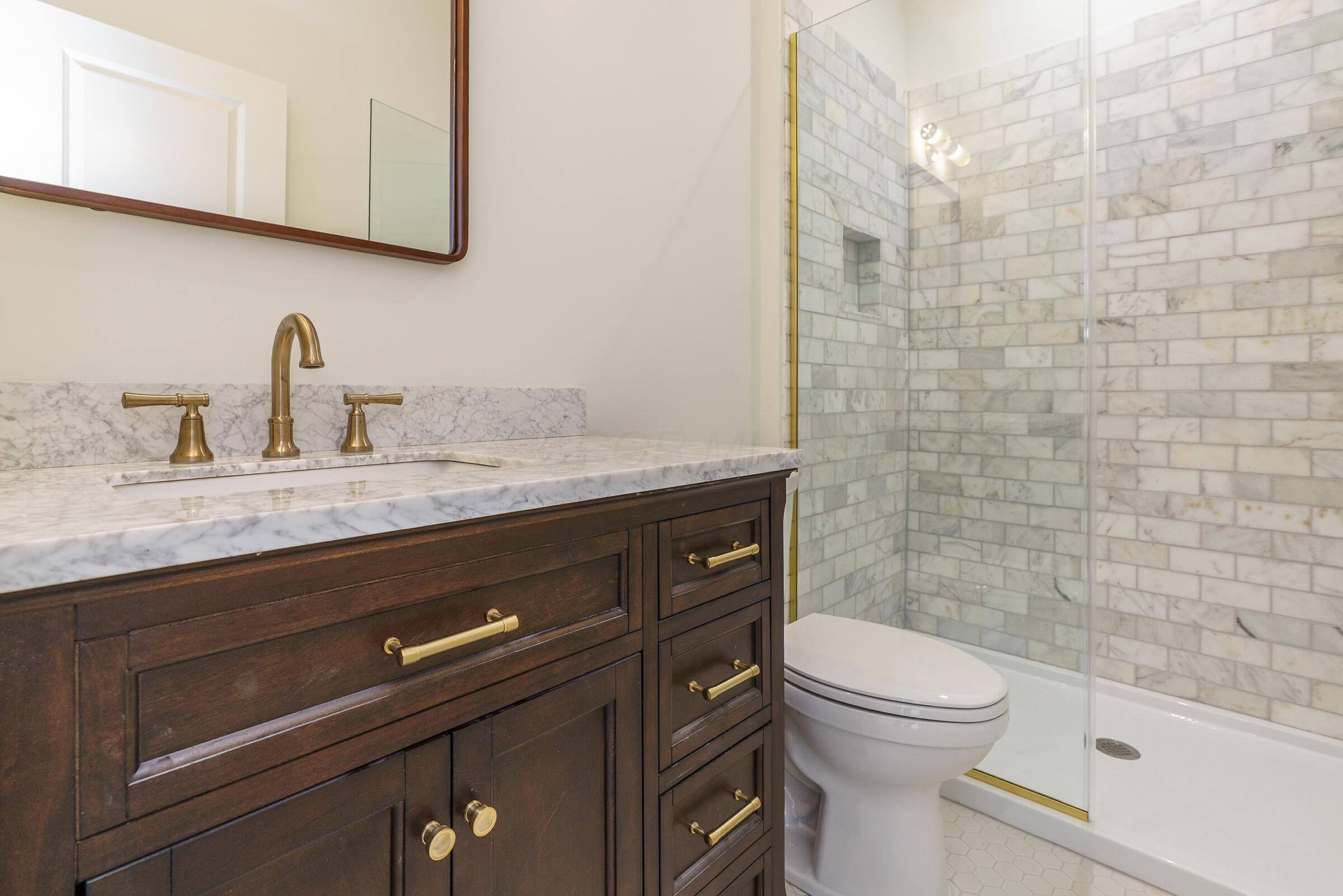 2681 Lane Road Columbus, OH 43220 - Photo 68 of 88 Second Floor Full Bathroom 3
