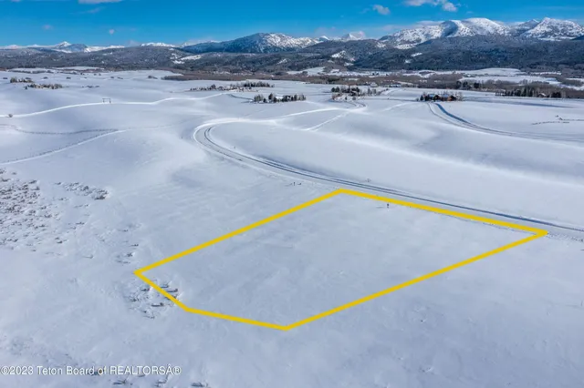 $490,000 | 2330 Snow Crest Ranch Drive, Driggs, ID 83422