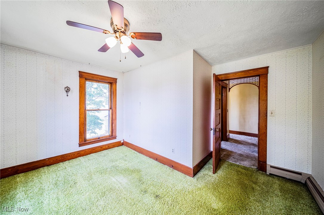 13778 Spring Street Burton, OH 44021 - Photo 16 of 32 2nd floor