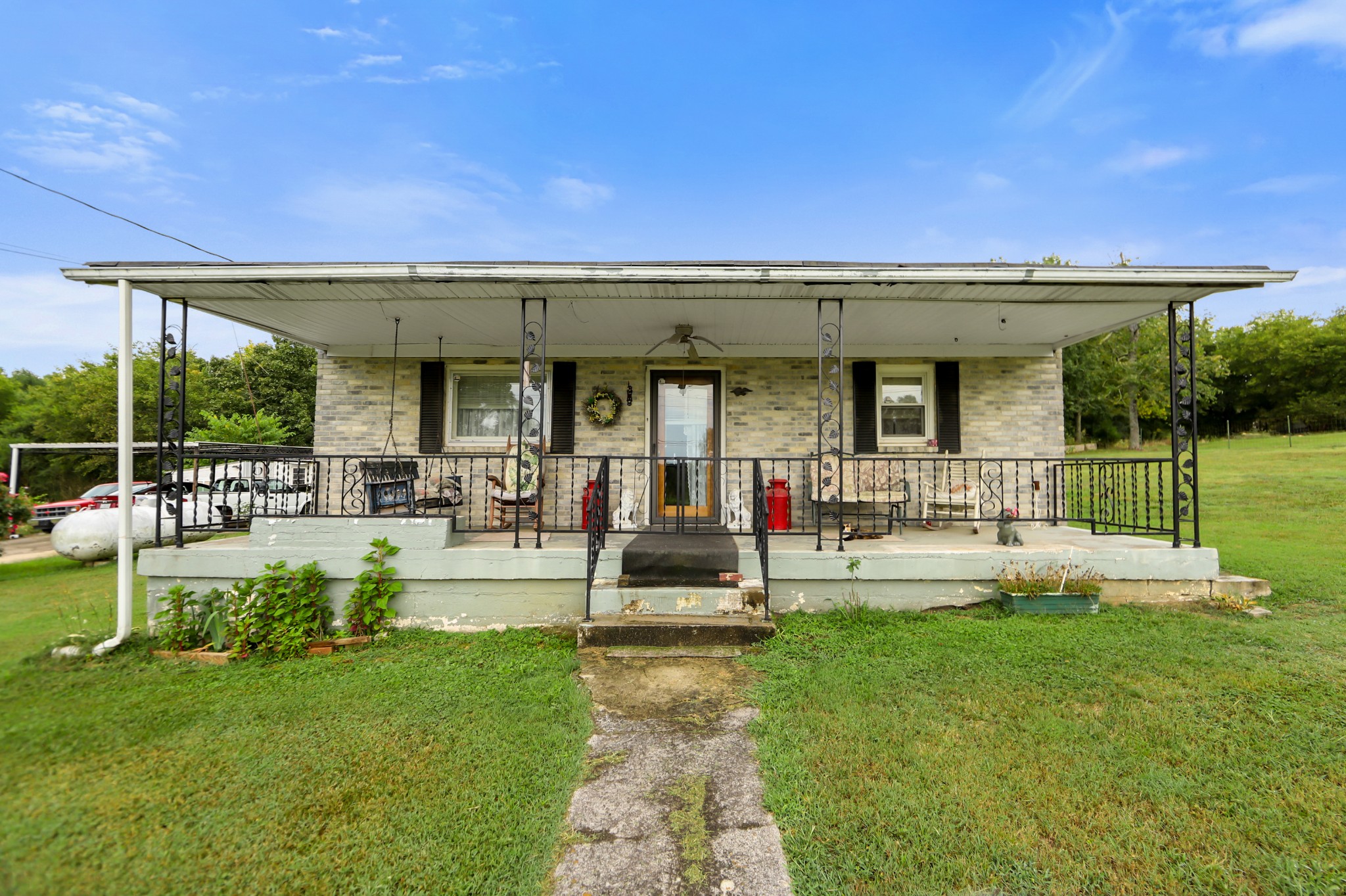 124 Shipper Road Lebanon, TN 37087 - Photo 3 of 29 a view of house with a yard and sitting area
