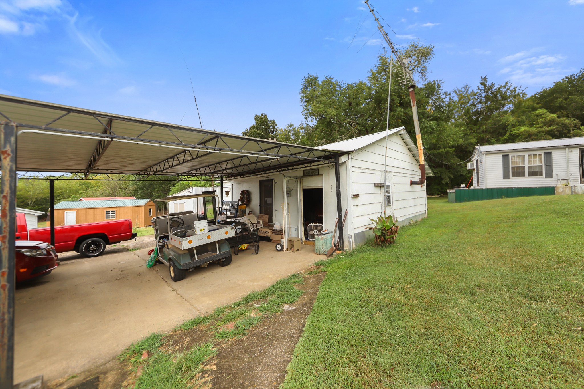 124 Shipper Road Lebanon, TN 37087 - Photo 23 of 29 a view of a house with backyard porch and sitting area