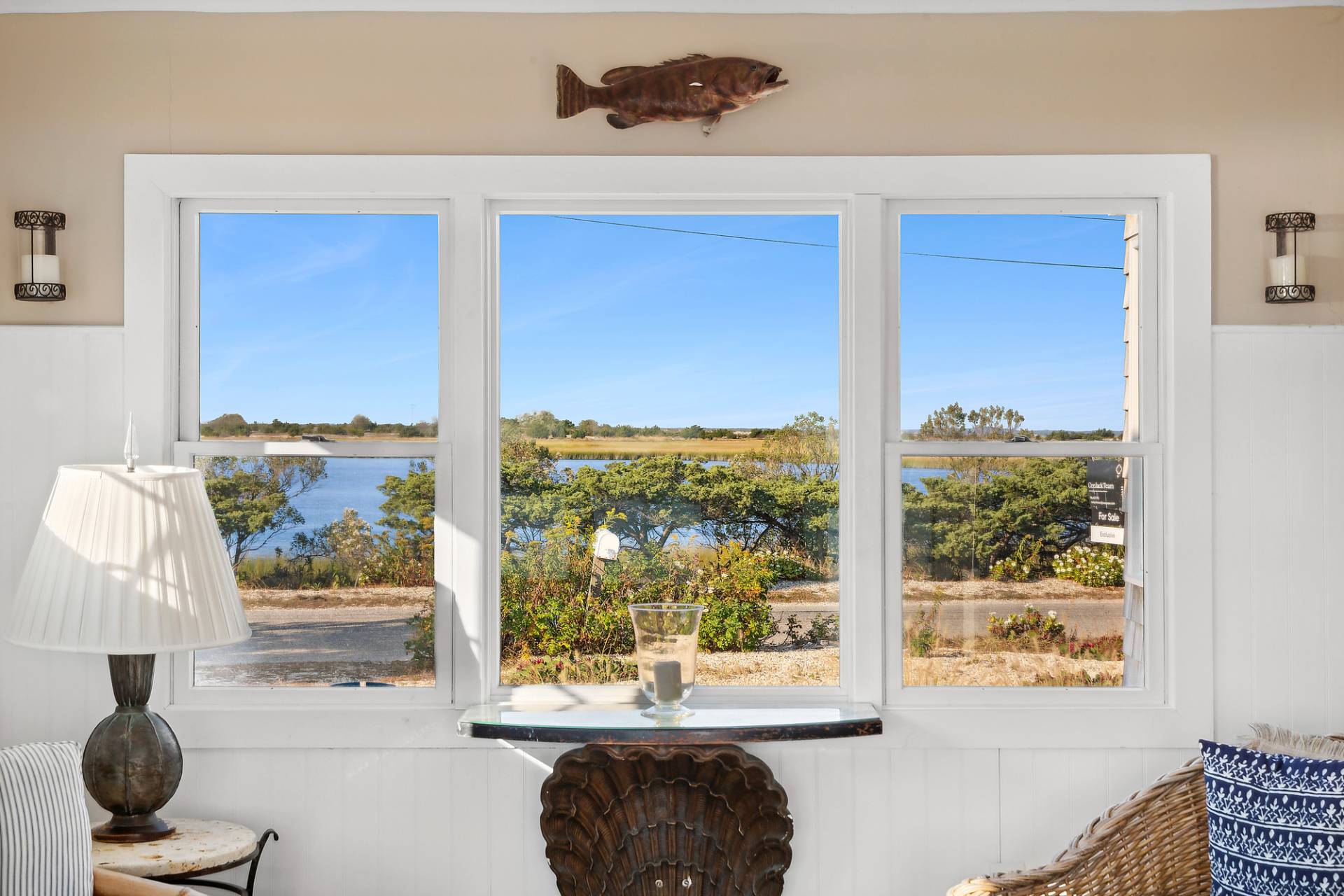 238 Towd Point Road Southampton, NY 11968 - Photo 9 of 34 a living room with window