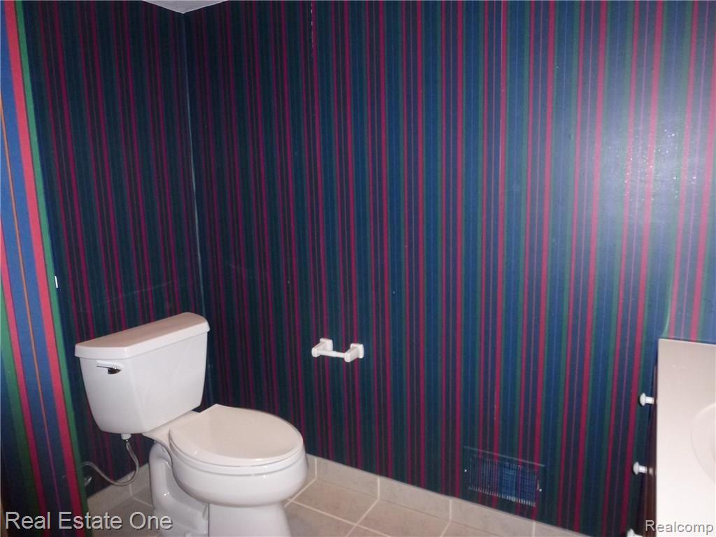 2178 London Bridge Drive, Unit 40 Rochester Hills, MI 48307 - Photo 25 of 31