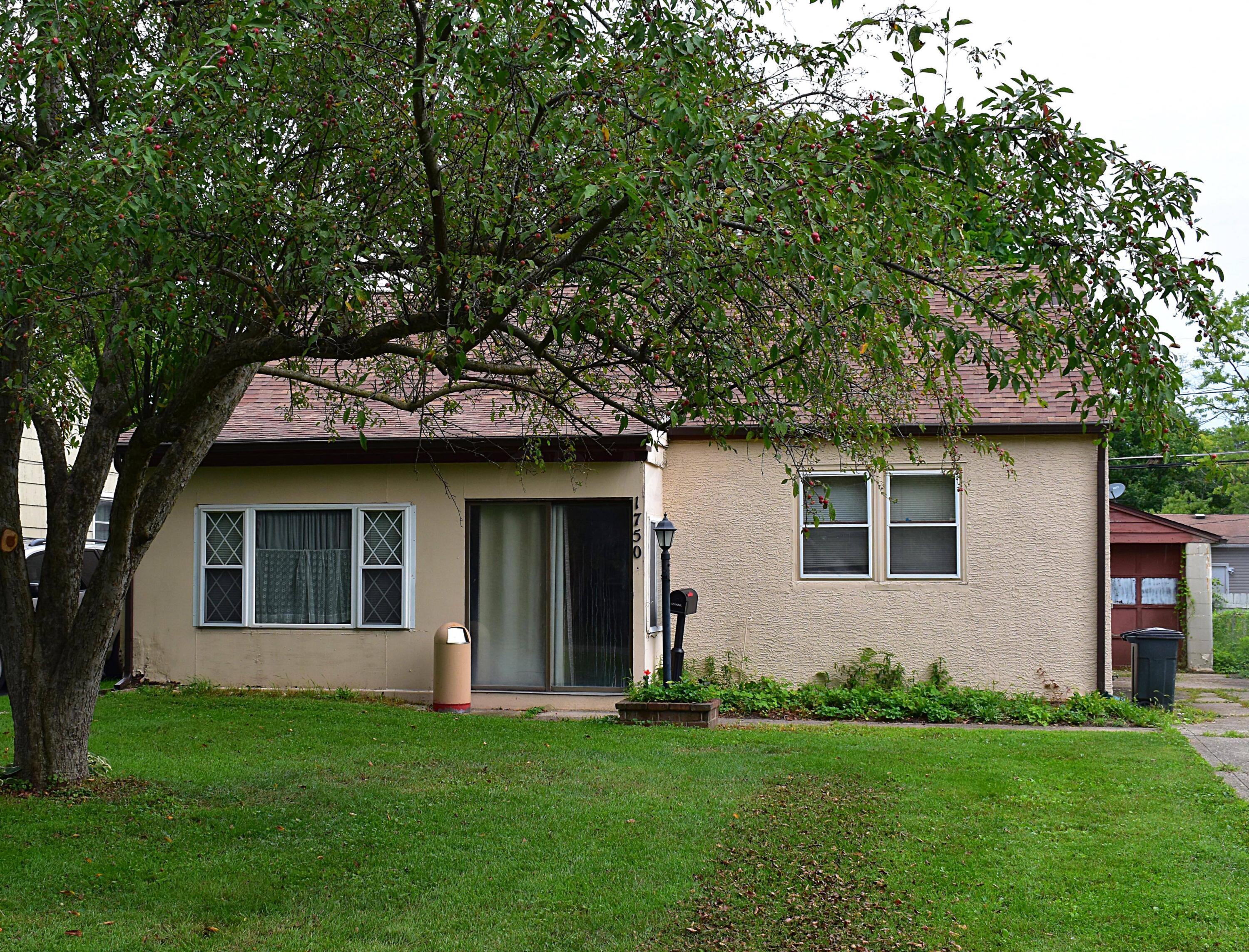 1750 Sale Road Columbus, OH 43224 - Photo 1 of 19 Front 3 - Copy (2)