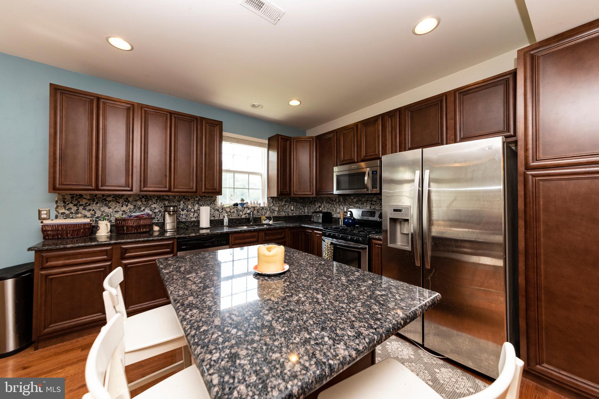 196 Woods Road Chester, MD 21619 - Photo 15 of 44 Kitchen