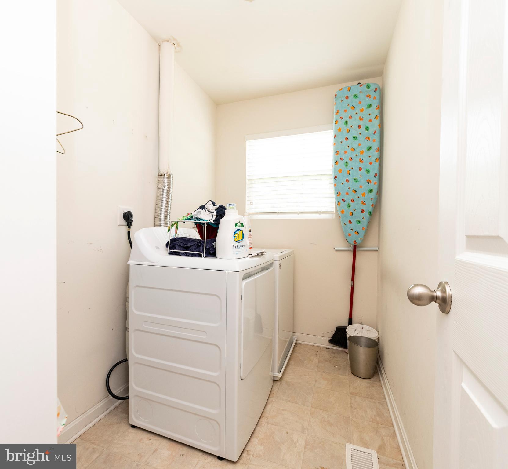 196 Woods Road Chester, MD 21619 - Photo 29 of 44 Laundry Room