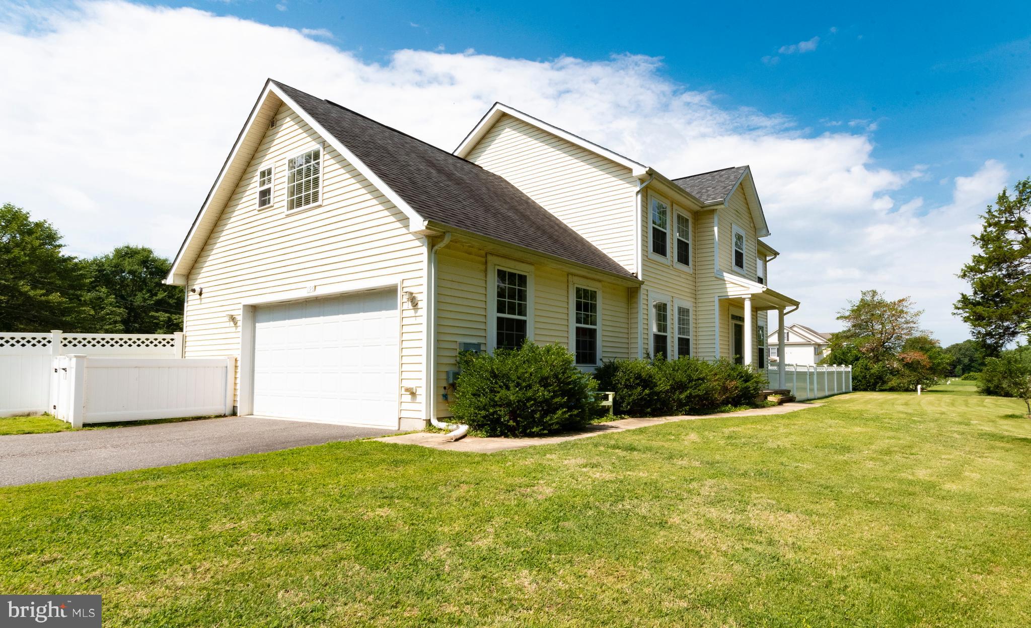 196 Woods Road Chester, MD 21619 - Photo 5 of 44 Front Exterior