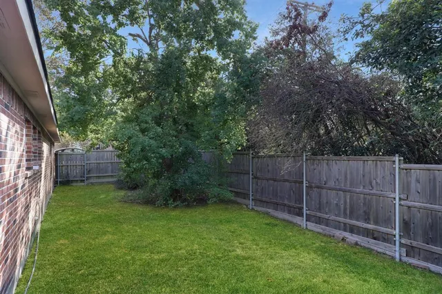 a view of an outdoor space and yard