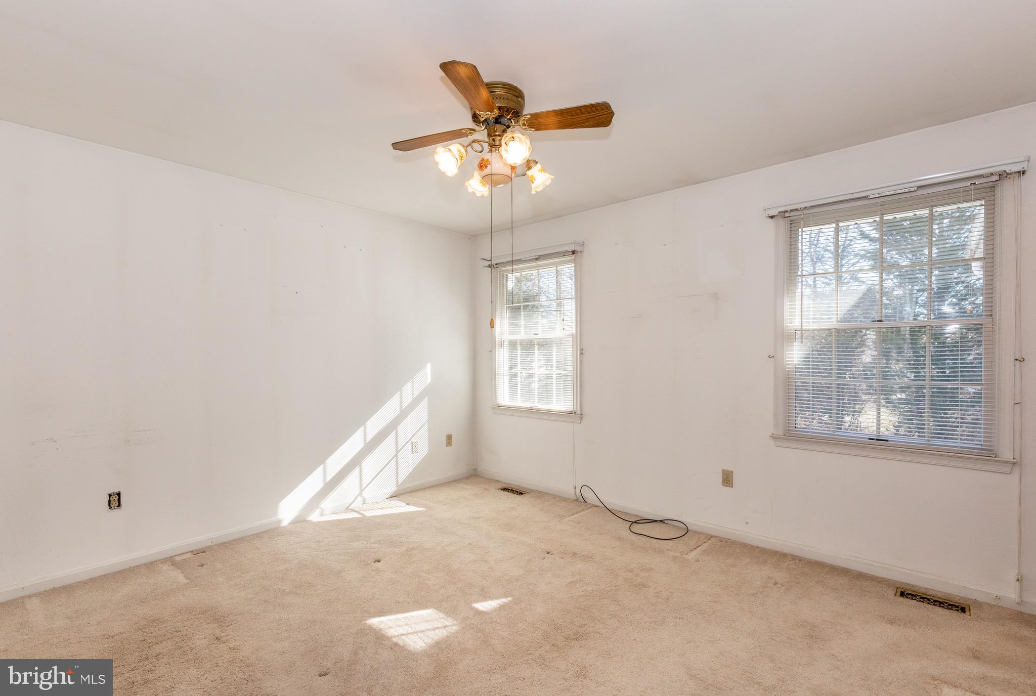 1923 Oak Lodge Road Baltimore, MD 21228 - Photo 13 of 43 Master Bedroom