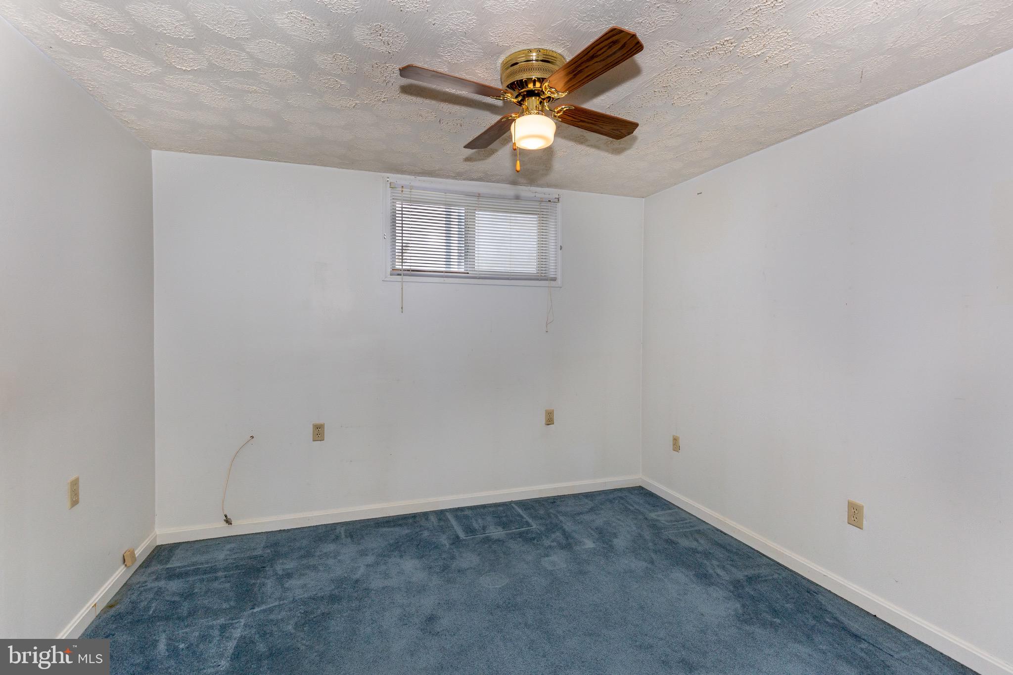 1923 Oak Lodge Road Baltimore, MD 21228 - Photo 27 of 43 Lower Level Bedroom