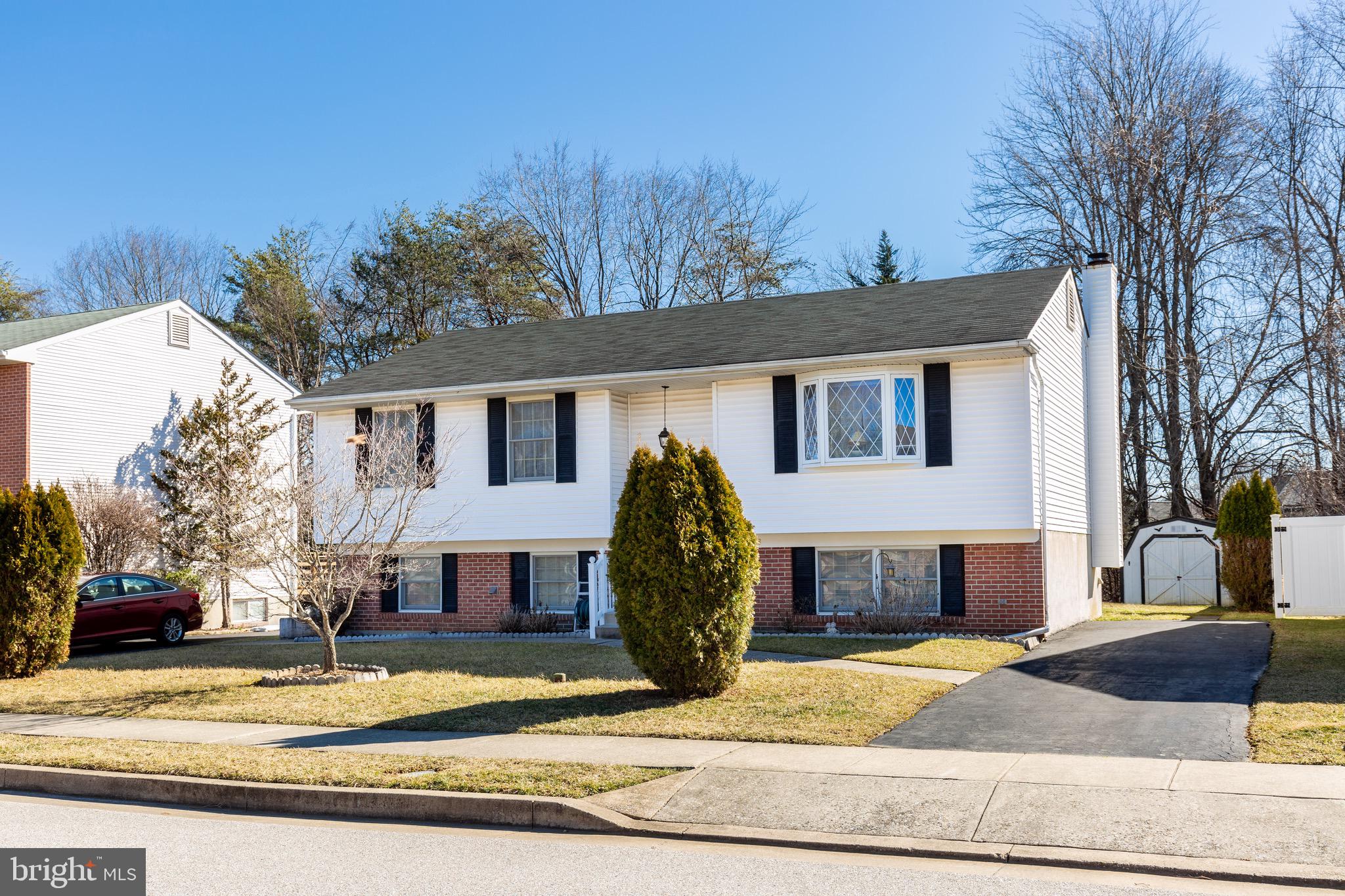 1923 Oak Lodge Road Baltimore, MD 21228 - Photo 39 of 43 Front View