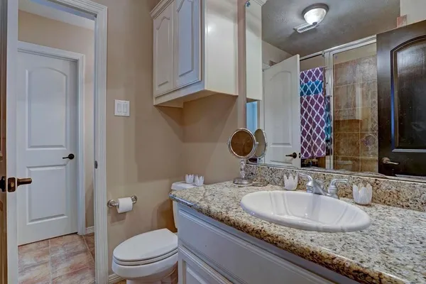 $650,000 | 8127 Sun Terrace Lane, Houston, TX 77095