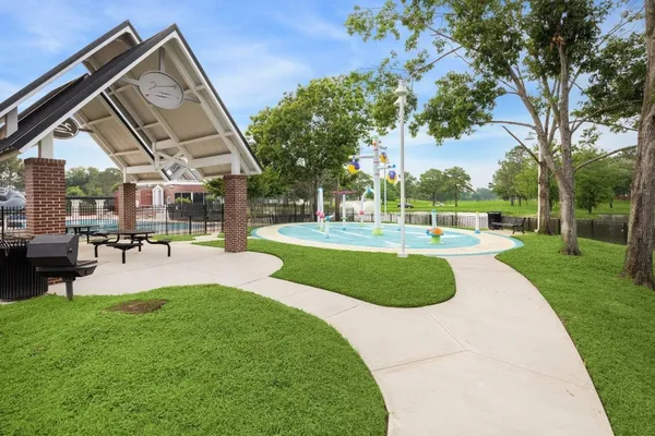 $650,000 | 8127 Sun Terrace Lane, Houston, TX 77095