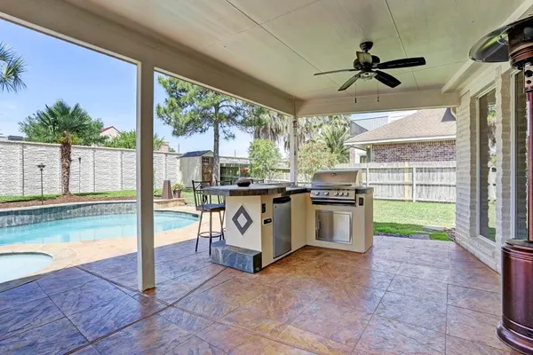$650,000 | 8127 Sun Terrace Lane, Houston, TX 77095