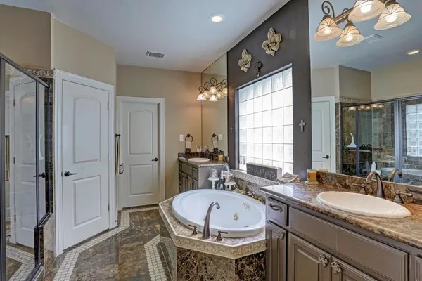 $650,000 | 8127 Sun Terrace Lane, Houston, TX 77095
