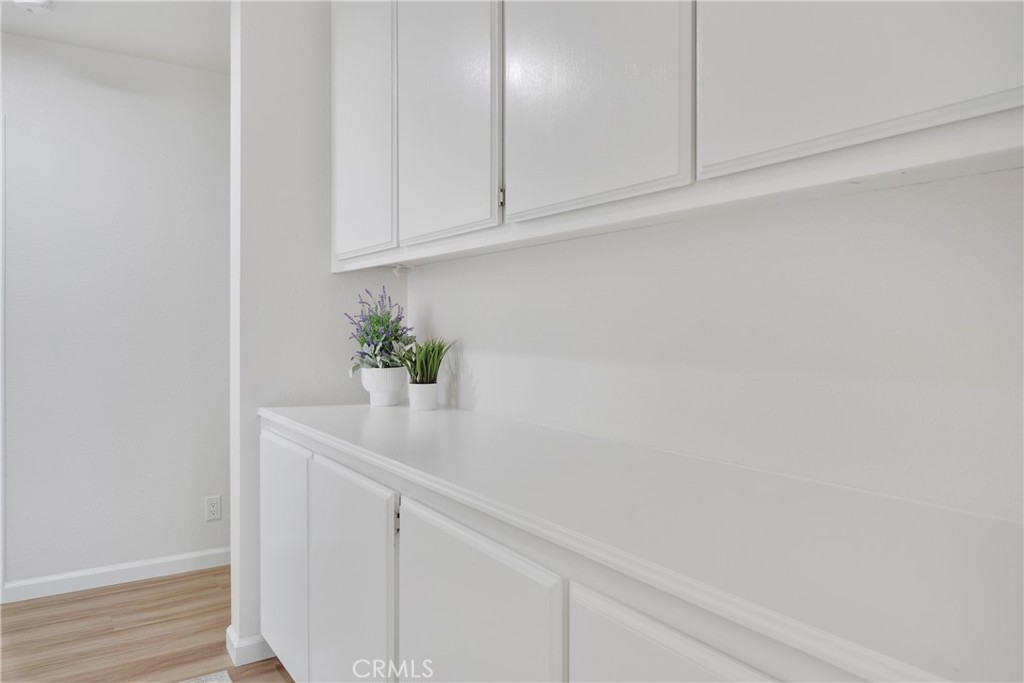 700 West 2nd Street, Unit 2 Azusa, CA 91702 - Photo 16 of 39 a close view of cabinets
