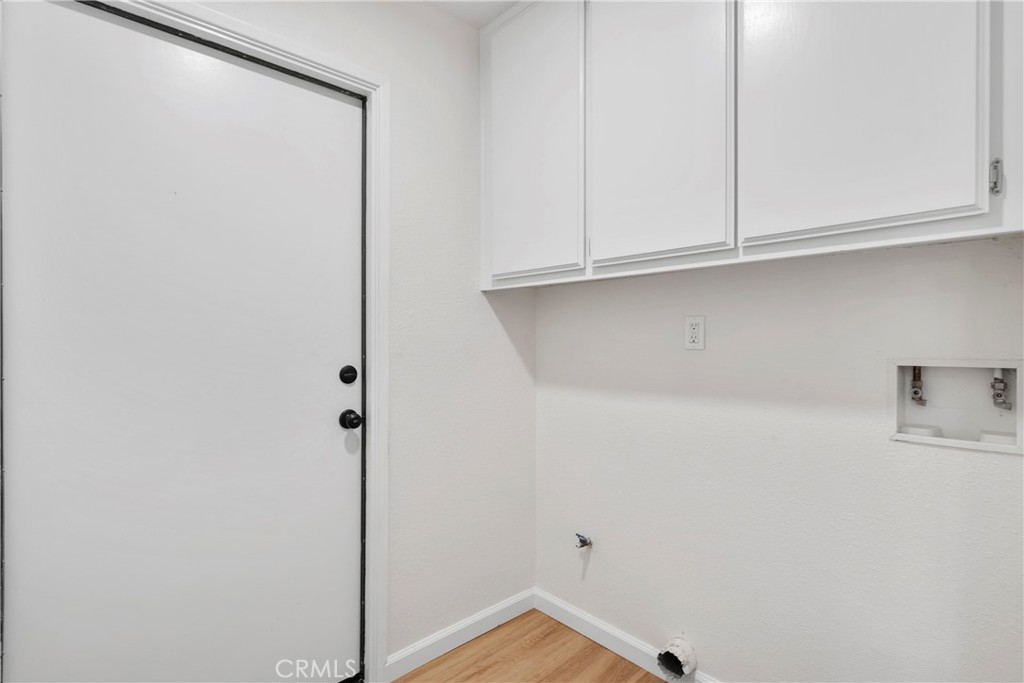 700 West 2nd Street, Unit 2 Azusa, CA 91702 - Photo 28 of 39 a view of small space