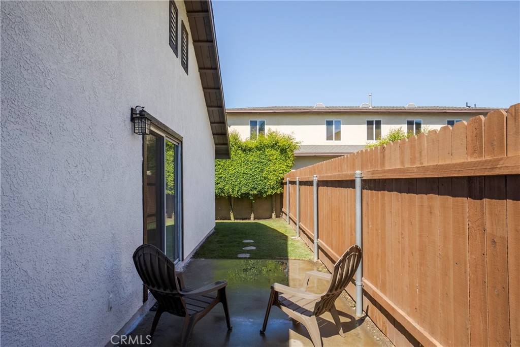 700 West 2nd Street, Unit 2 Azusa, CA 91702 - Photo 31 of 39 a view of balcony with furniture
