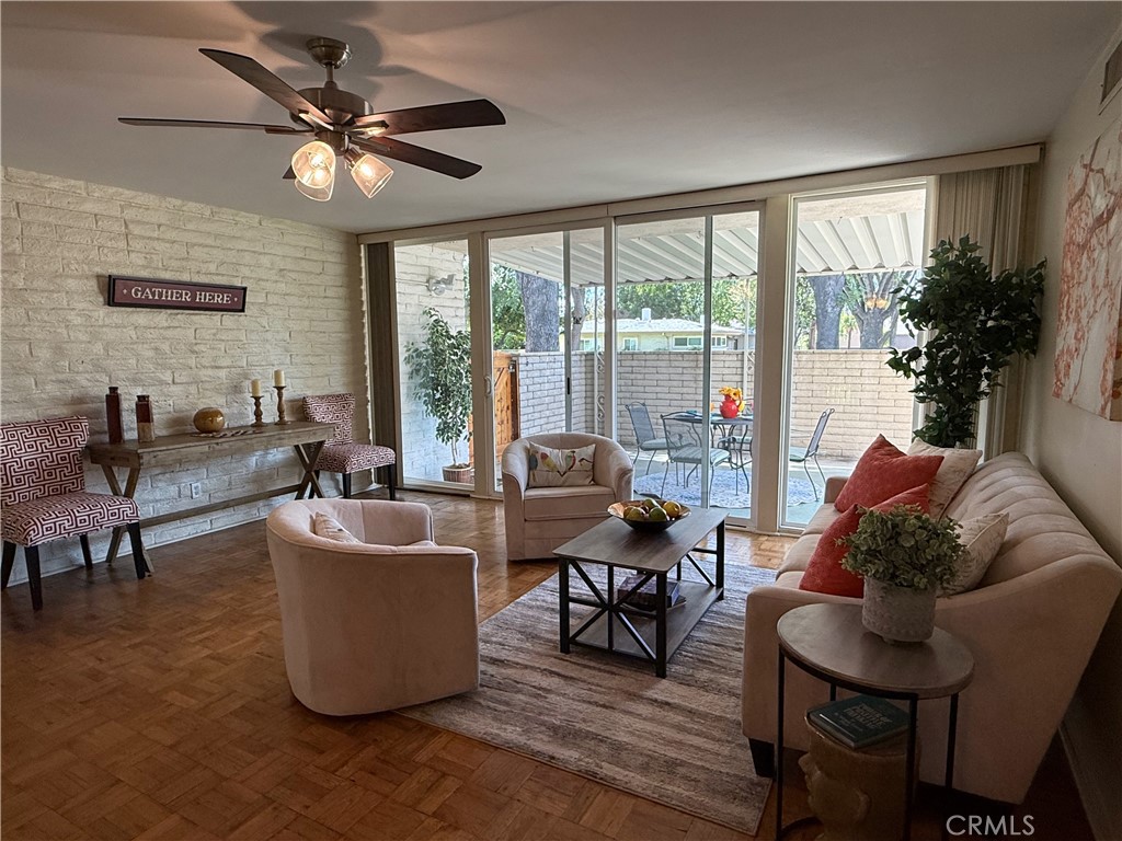 56 North Center Street Redlands, CA 92373 - Photo 7 of 15