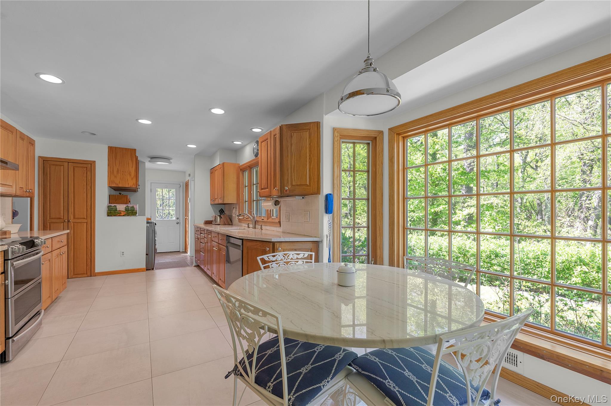 11 N Road Oyster Bay, NY 11771 - Photo 12 of 30