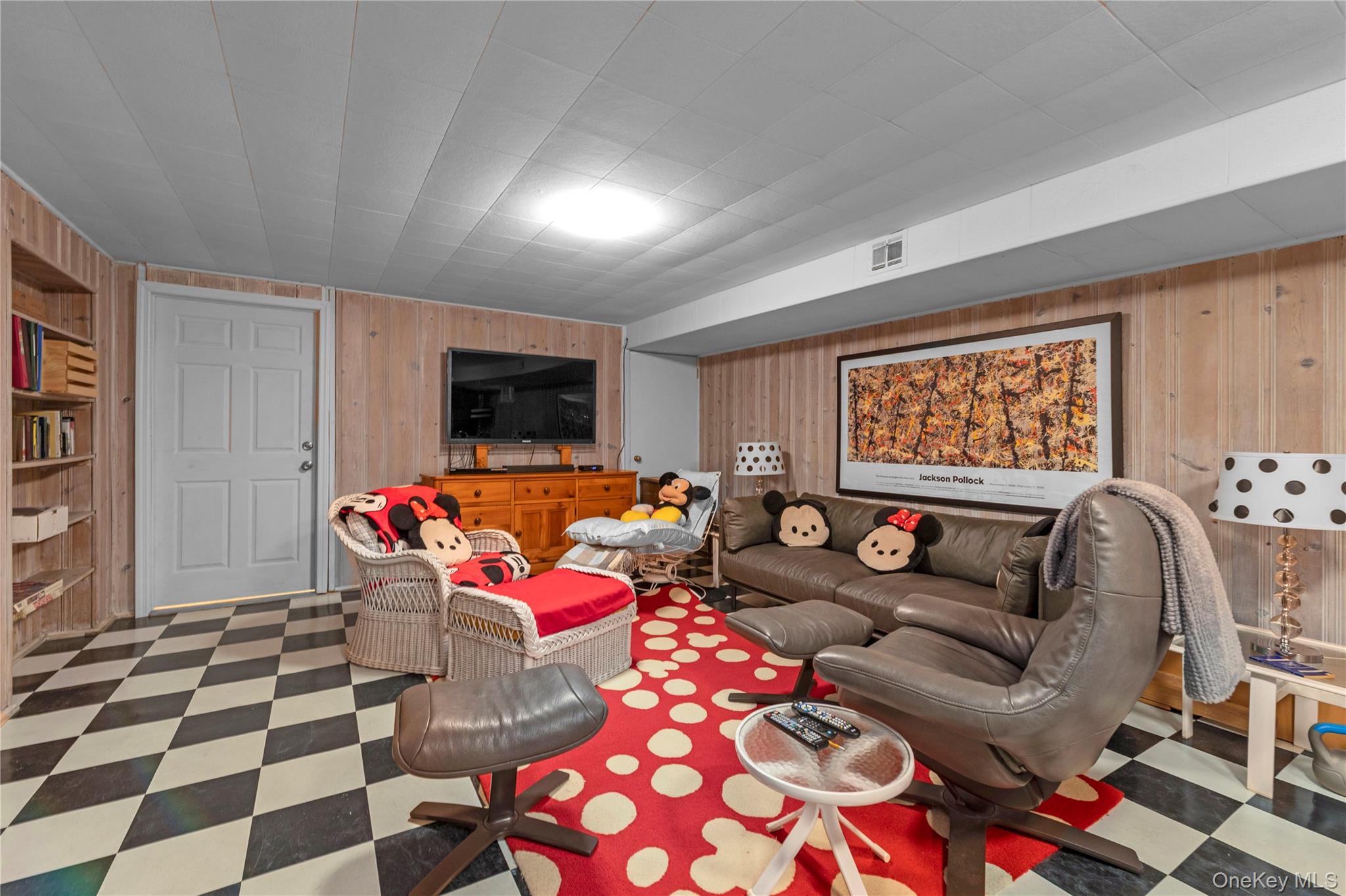 11 N Road Oyster Bay, NY 11771 - Photo 20 of 30
