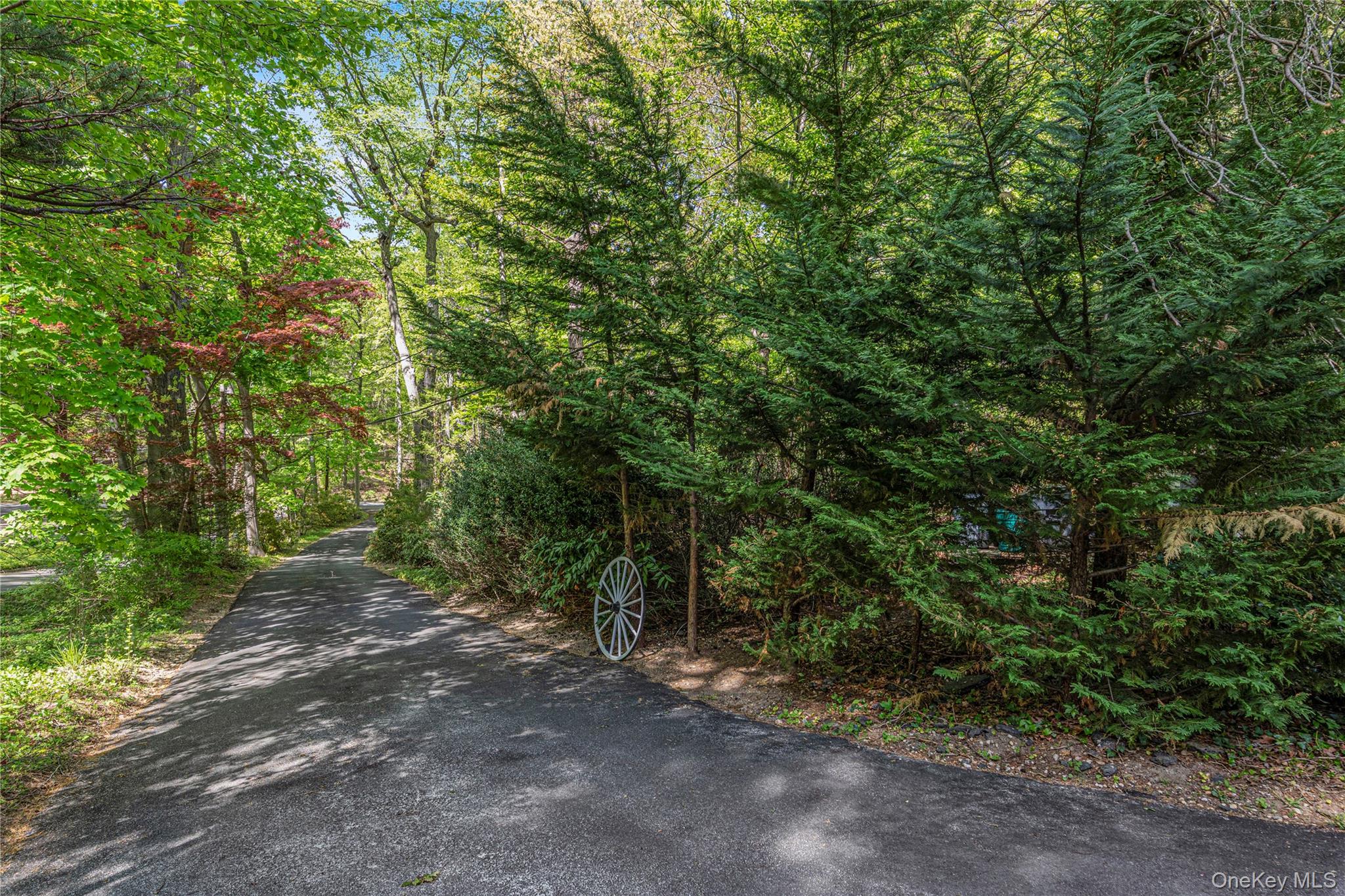 11 N Road Oyster Bay, NY 11771 - Photo 30 of 30