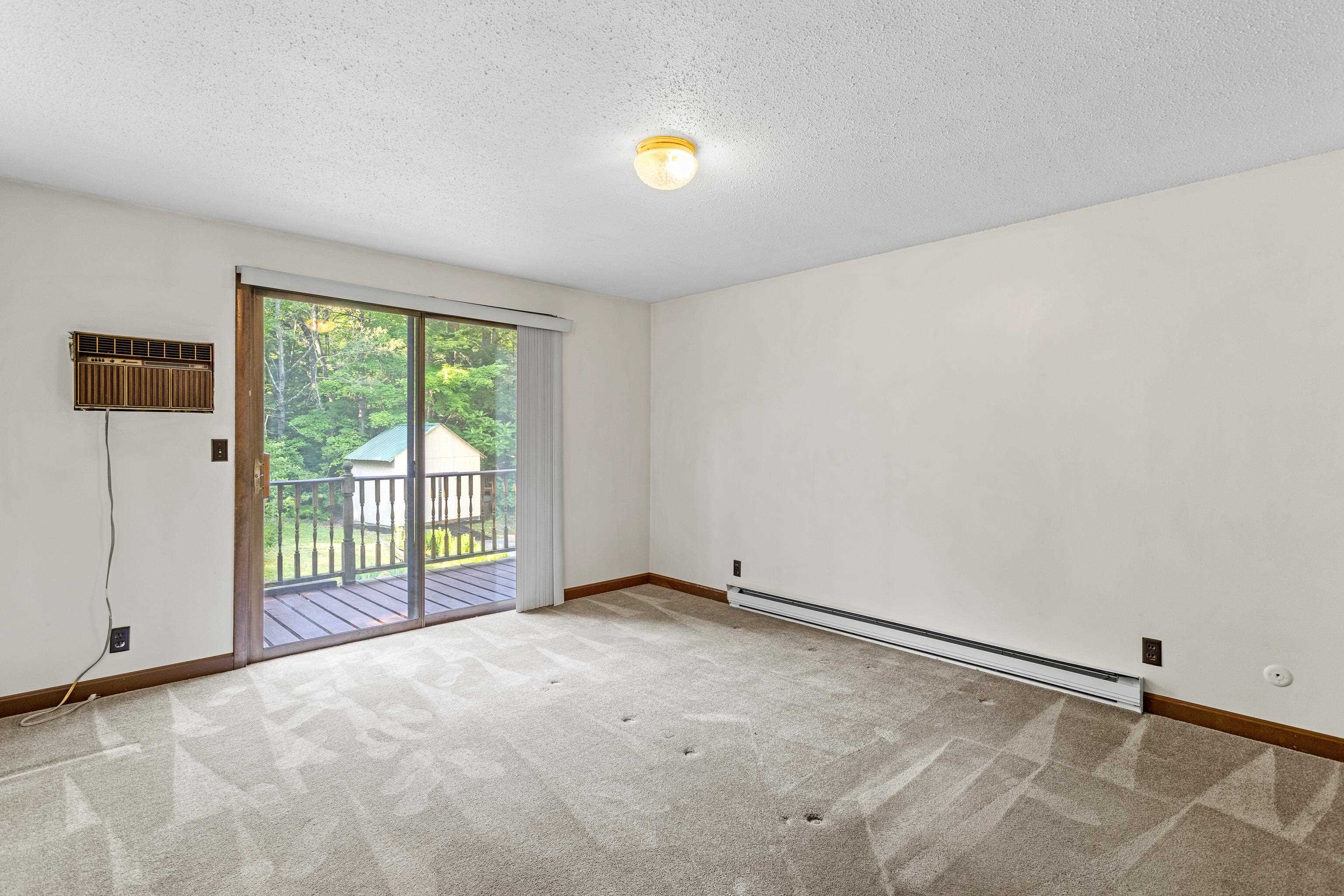 1025 Concord Stage Road Weare, NH 03281 - Photo 32 of 54