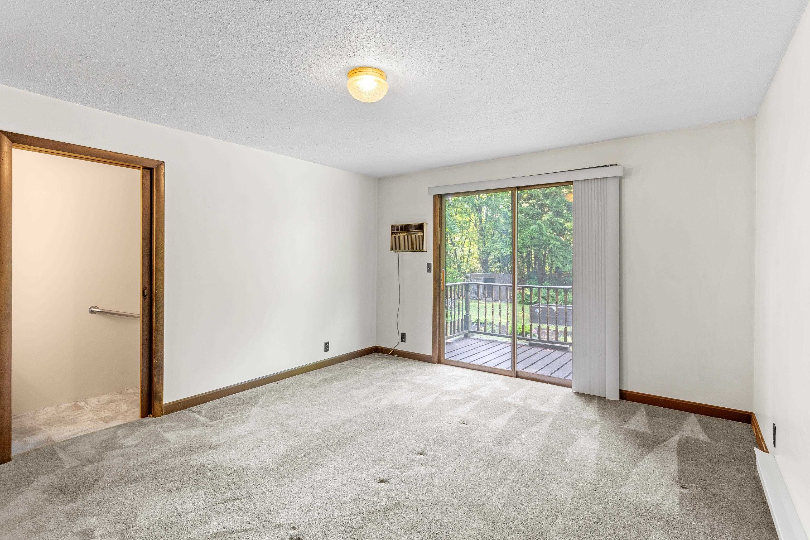 1025 Concord Stage Road Weare, NH 03281 - Photo 33 of 54