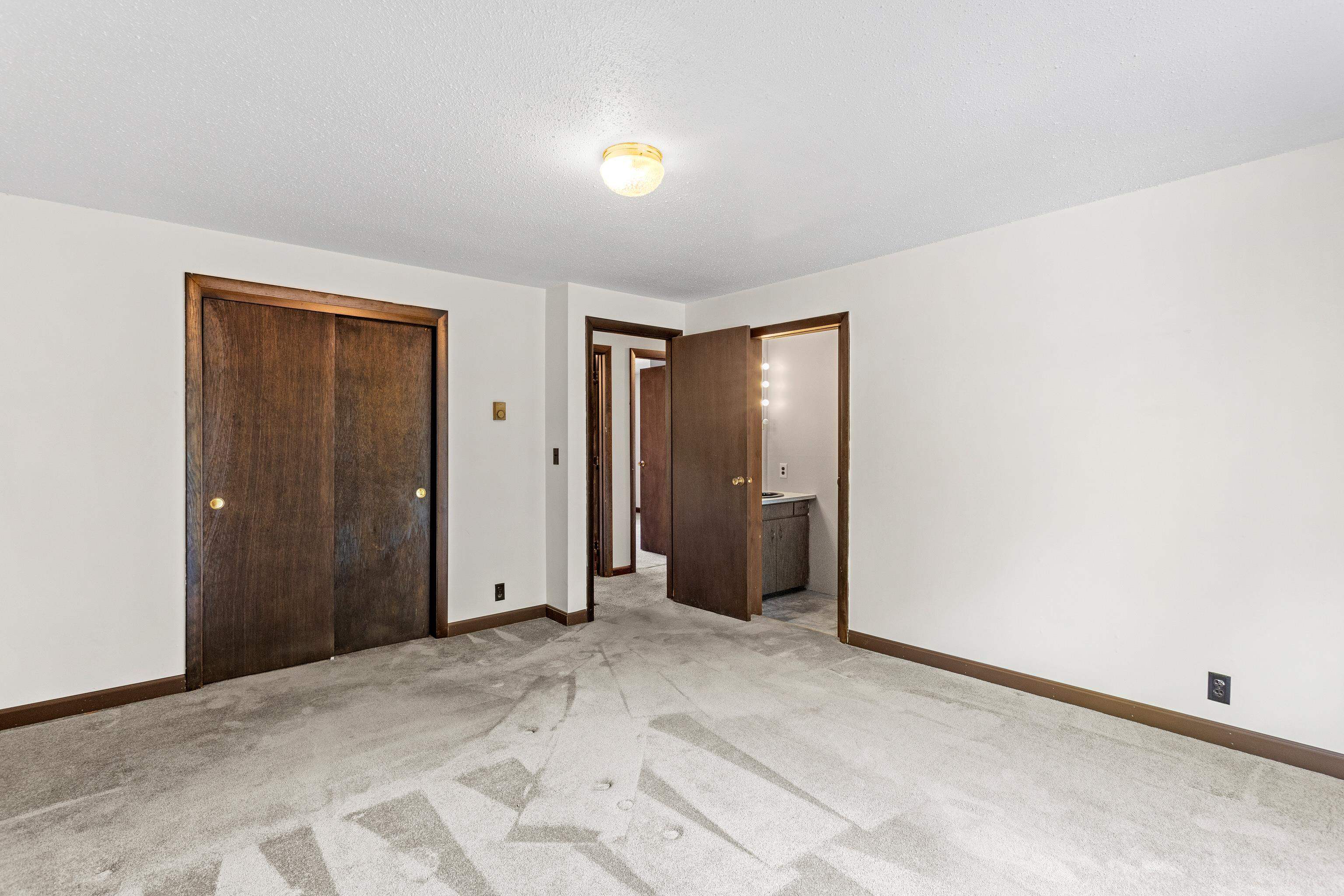 1025 Concord Stage Road Weare, NH 03281 - Photo 35 of 54