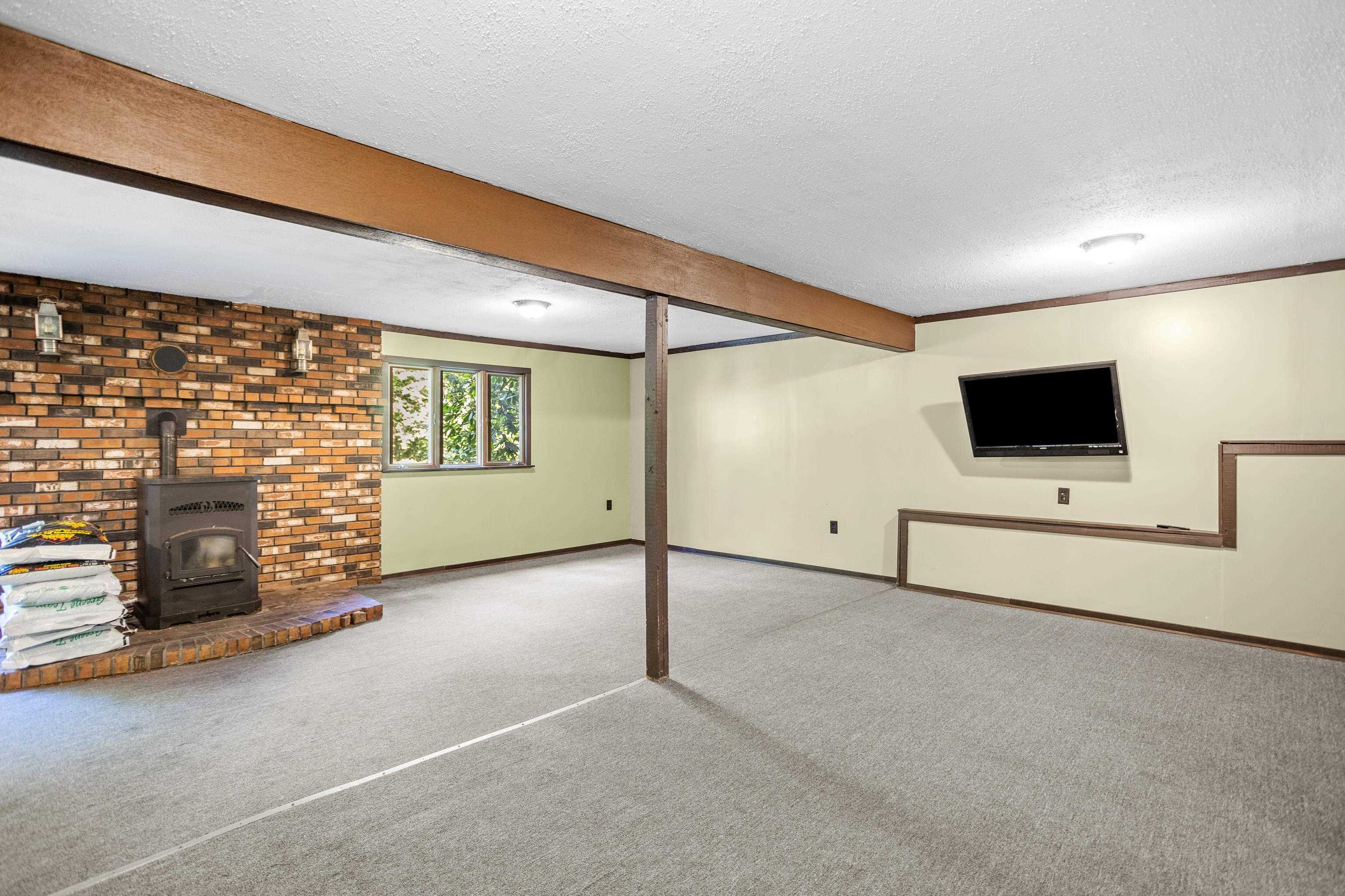 1025 Concord Stage Road Weare, NH 03281 - Photo 45 of 54