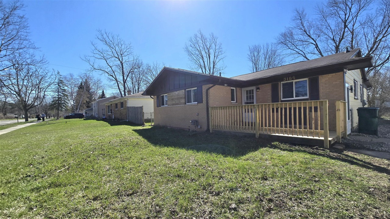 3109 Risdale Avenue Lansing, MI 48911 - Photo 2 of 31