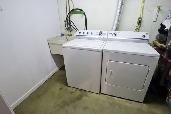 56 Zephyr Lane Springfield, MA 01128 - Photo 20 of 24 Gallery Image 20