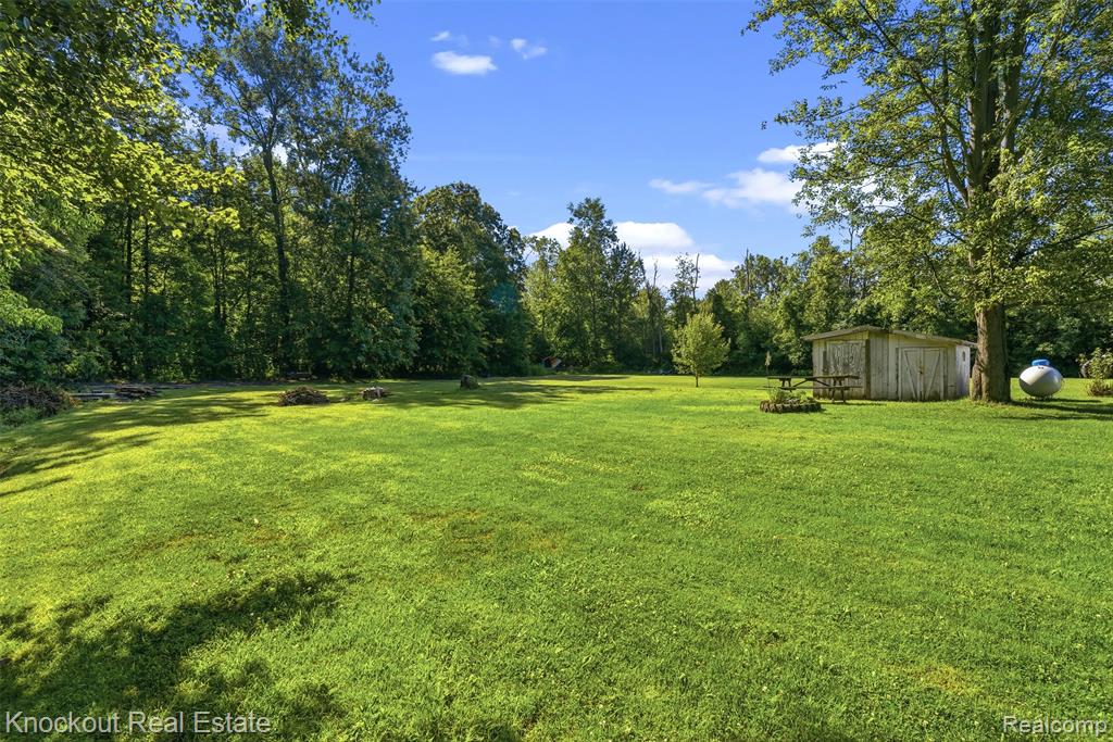 12845 Bueche Road Burt, MI 48417 - Photo 22 of 28