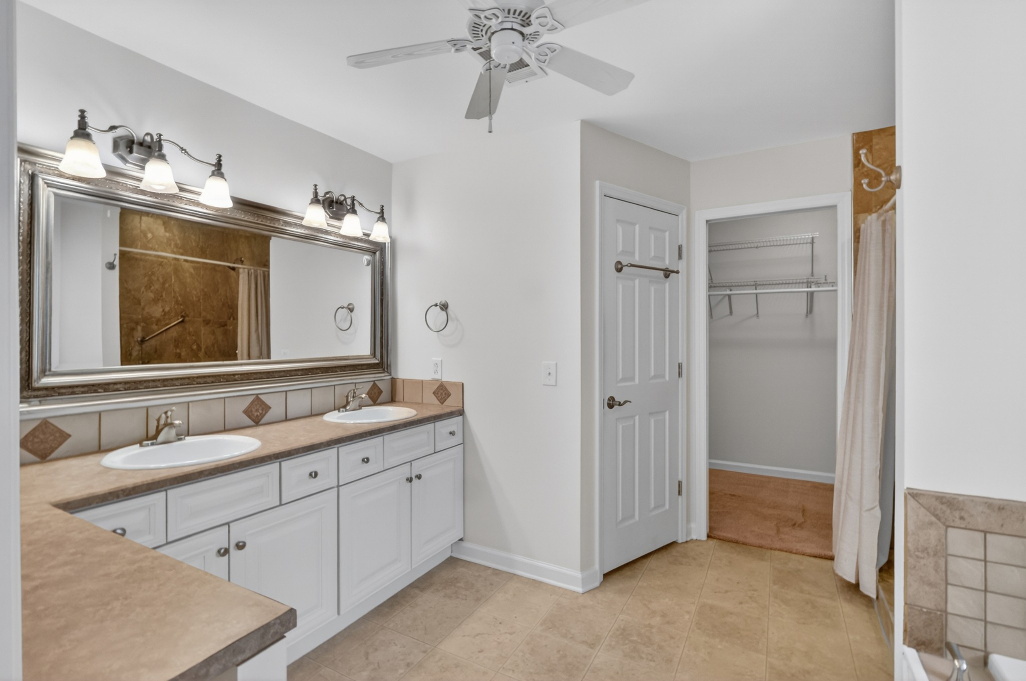205 Bluegrass Circle Lebanon, TN 37090 - Photo 35 of 62