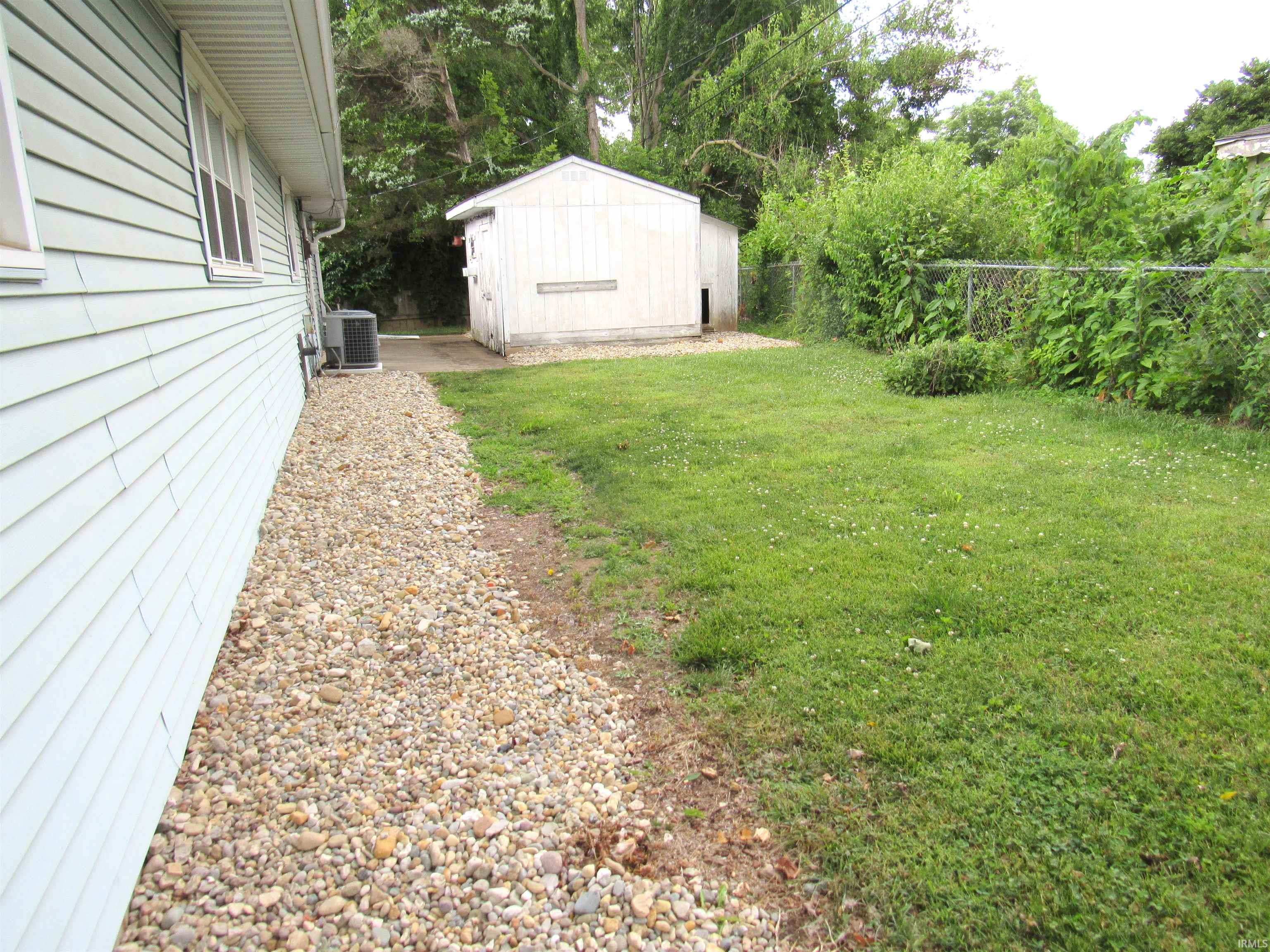 3645 South Rogers Street Bloomington, IN 47403 - Photo 18 of 19