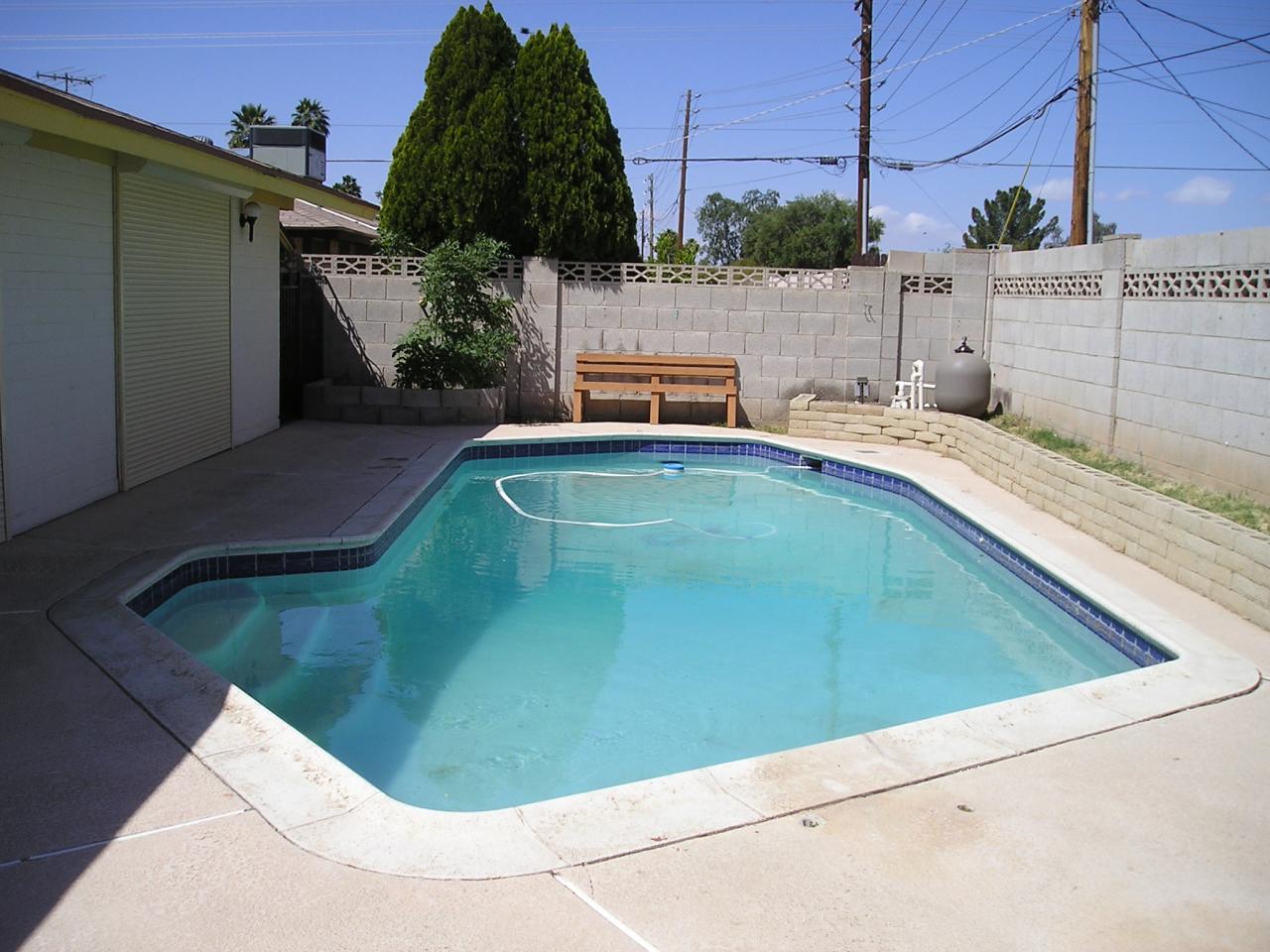 3832 West Griswold Road Phoenix, AZ 85051 - Photo 13 of 15 Pool Area