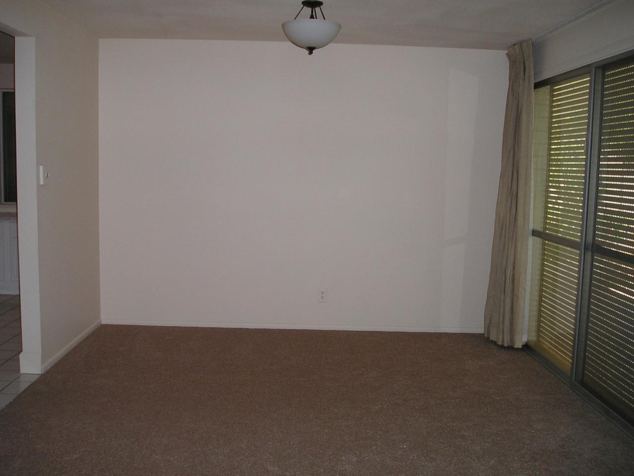 3832 West Griswold Road Phoenix, AZ 85051 - Photo 5 of 15 Dining room