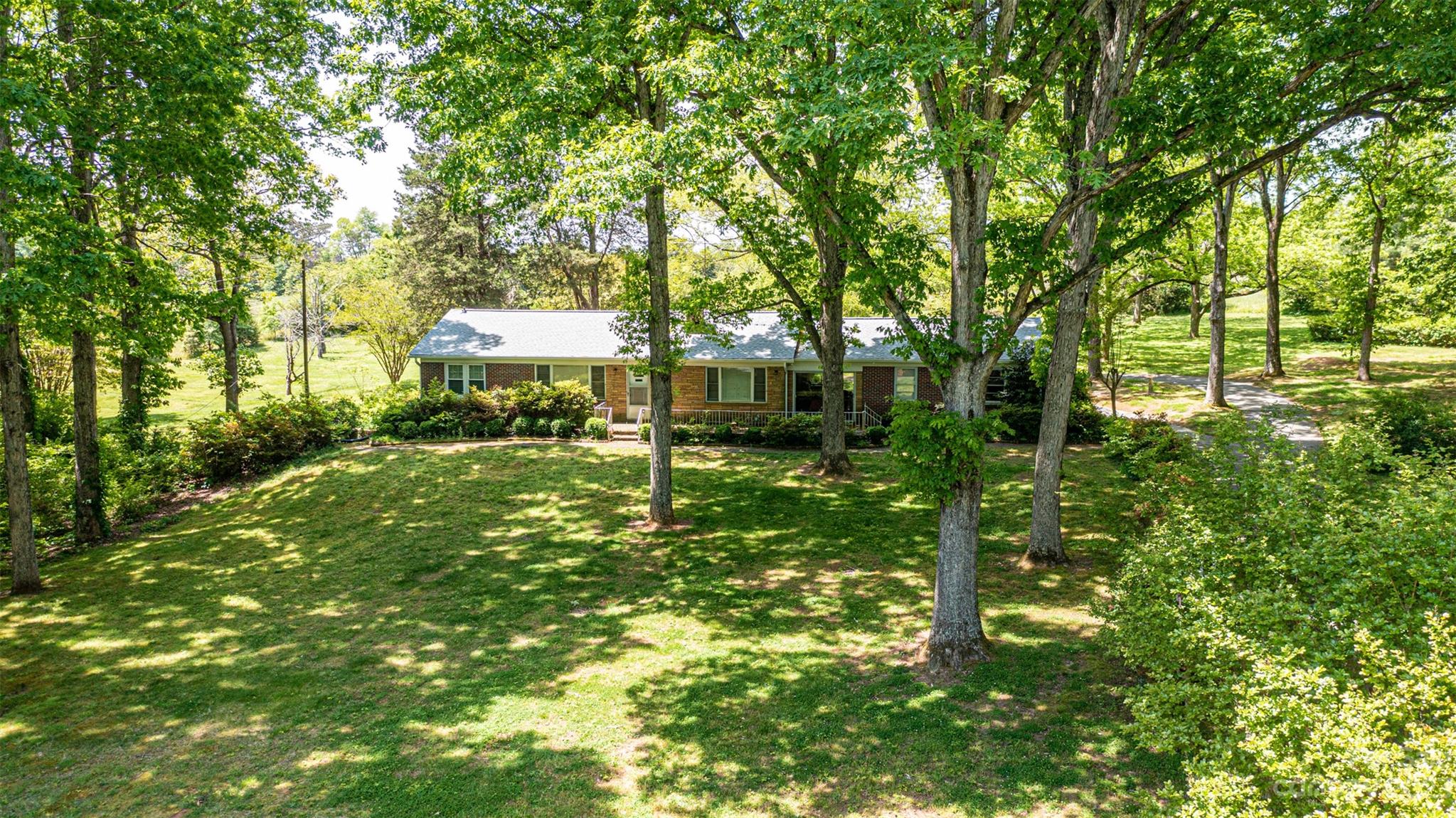 4249 Herman Sipe Road Conover, NC 28613 - Photo 11 of 22 Gallery Image 11