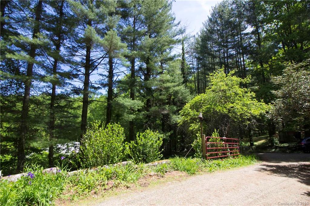 529 Barrett Road Balsam, NC 28707 - Photo 19 of 21 Gallery Image 19