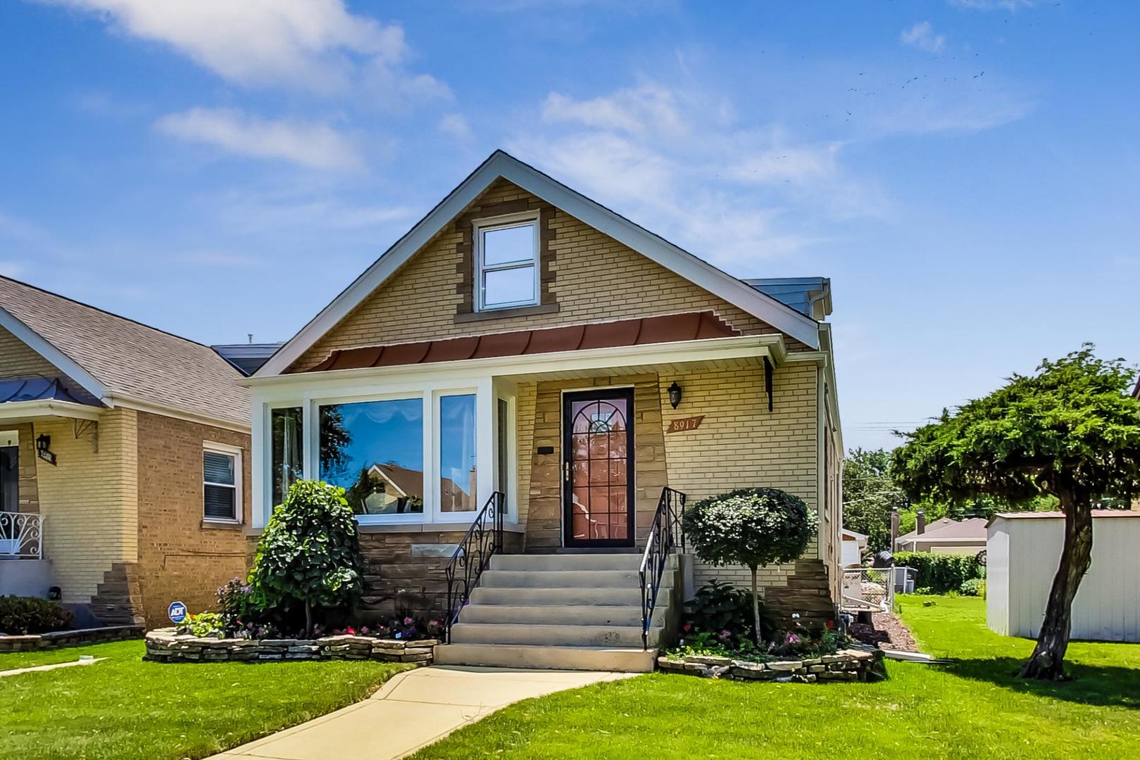 8917 West 24th Street North Riverside, IL 60546 - Photo 2 of 50