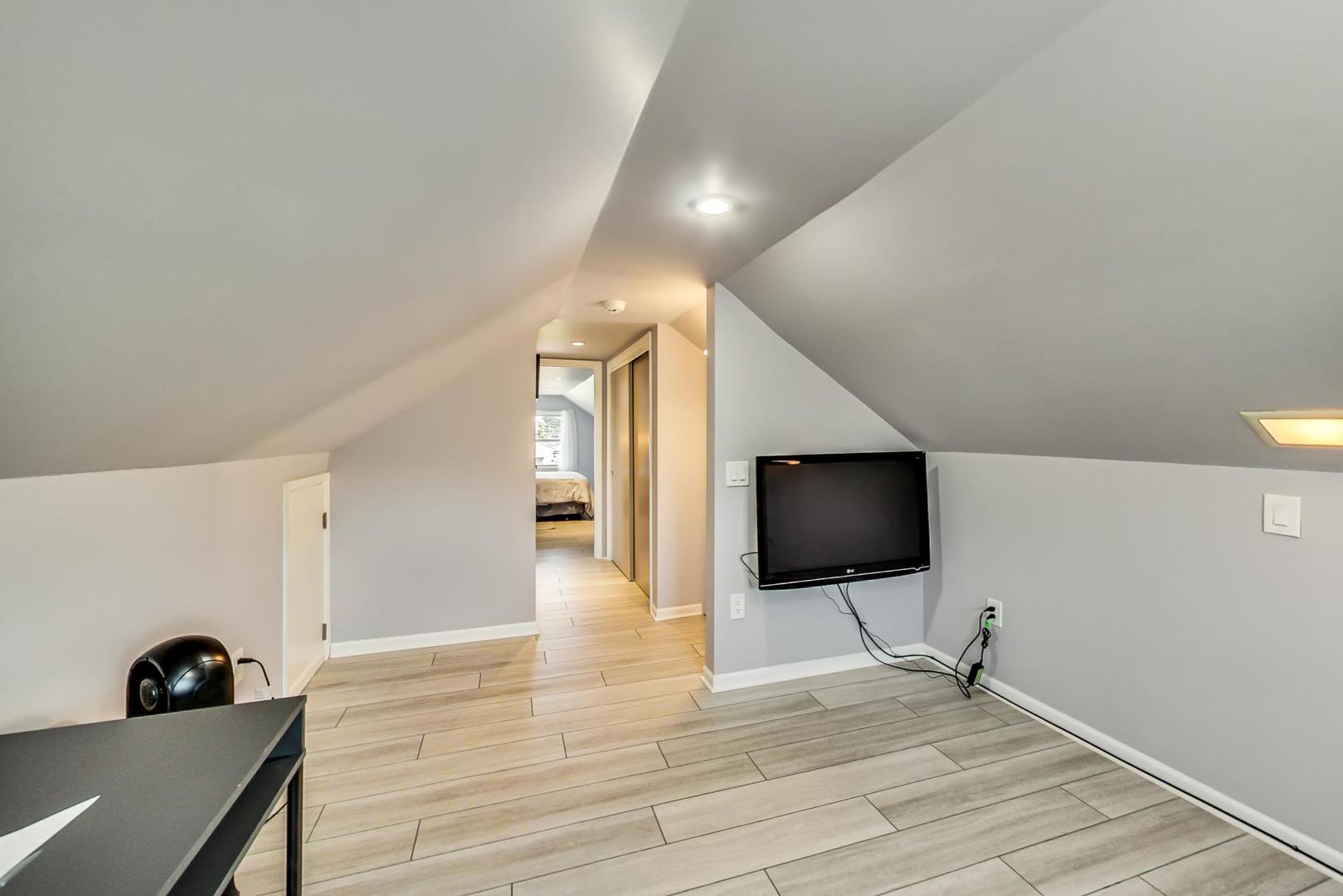 8917 West 24th Street North Riverside, IL 60546 - Photo 22 of 50