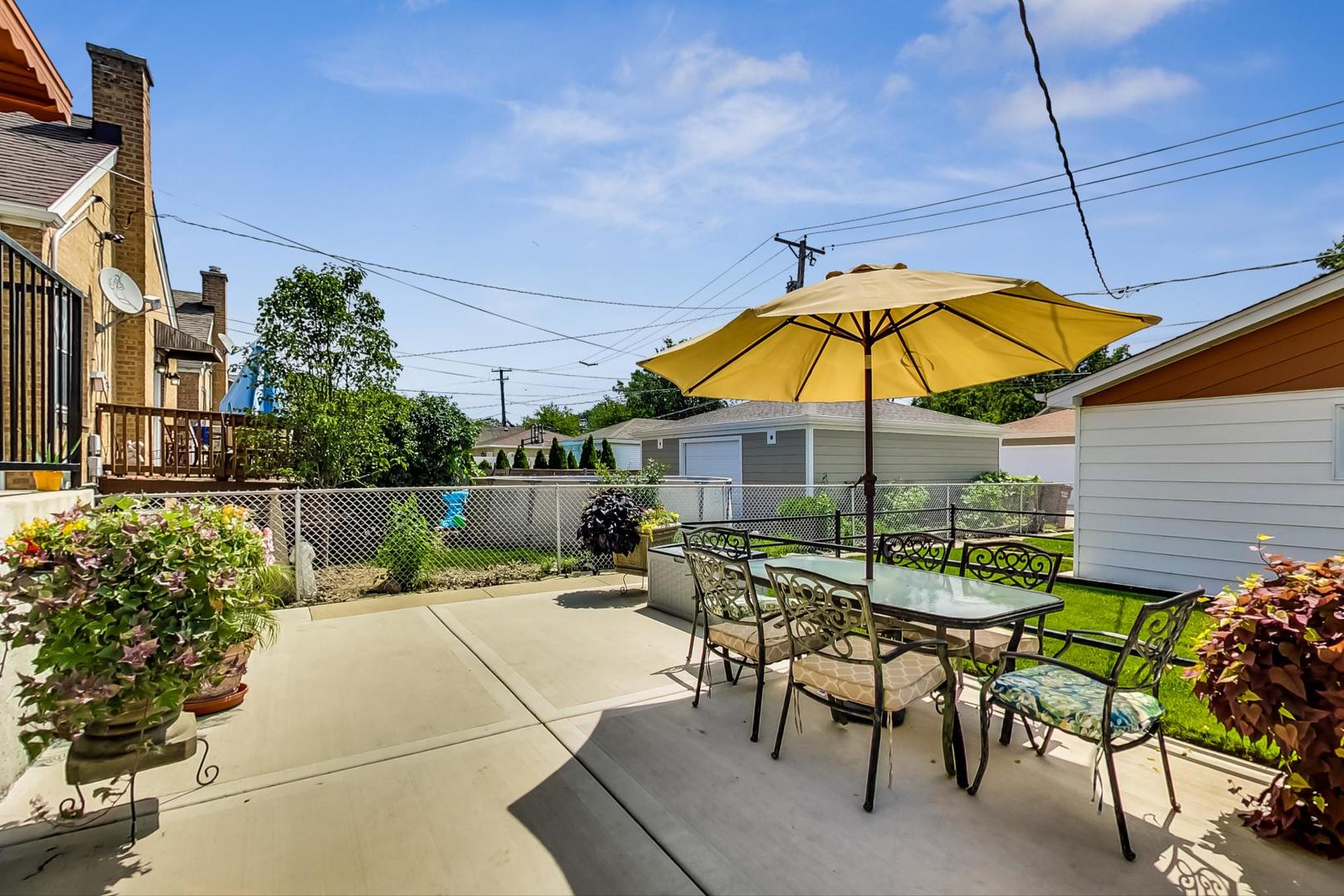 8917 West 24th Street North Riverside, IL 60546 - Photo 46 of 50