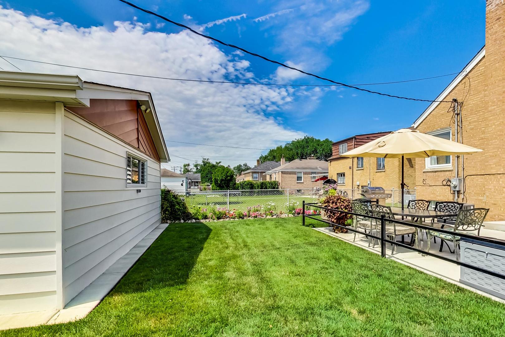 8917 West 24th Street North Riverside, IL 60546 - Photo 48 of 50